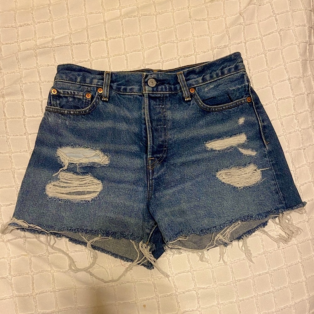 Levi’s Distressed Wedgie Jean Shorts
